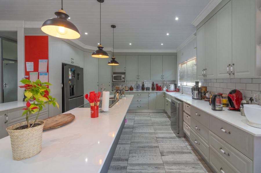 4 Bedroom Property for Sale in Panorama Free State